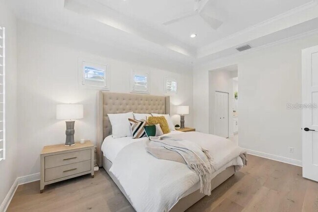 Building Photo - 7346 Edenmore St