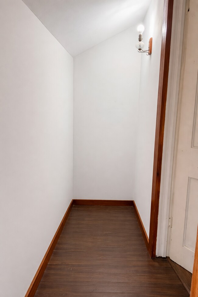 Building Photo - 3544 Bell St