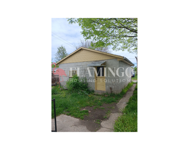 Building Photo - 114 N Woodward Ave