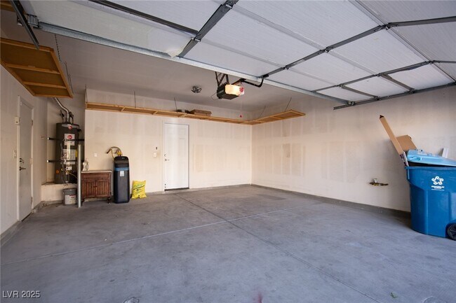 Building Photo - 4728 Killington St