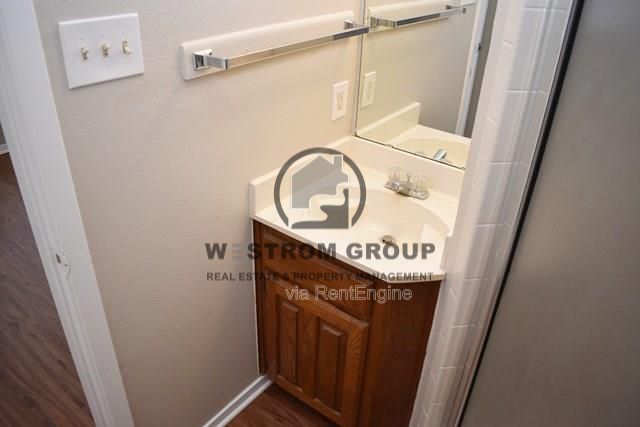 Building Photo - 801 Treadwell Ct