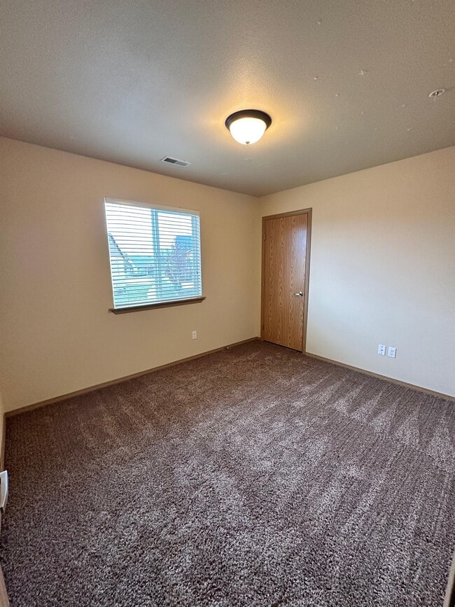 Building Photo - 3032 N Brandywine Ln