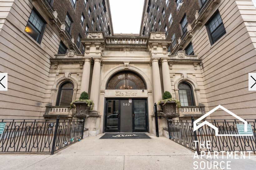 Building Photo - 540 W Briar Pl