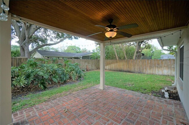 Building Photo - 3306 Lacewood Rd
