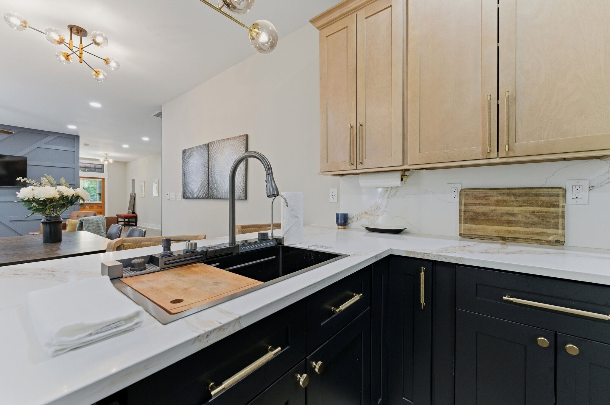 Building Photo - 907 Beecher St SW