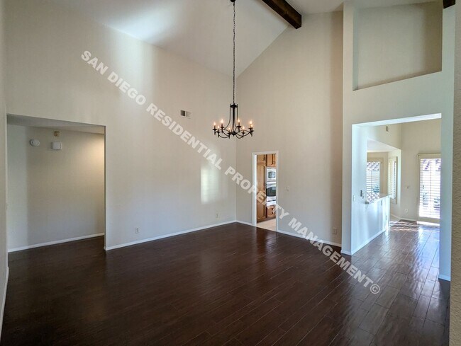 Building Photo - Beautiful Single Story Home in the PERFECT Rancho Bernardo Location