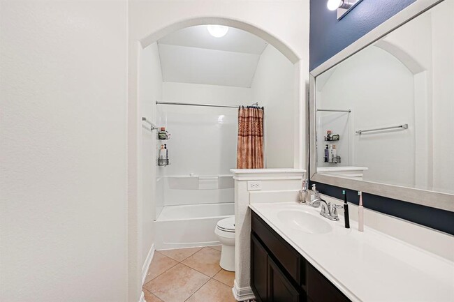 Building Photo - 10009 Boulder Bend Ln
