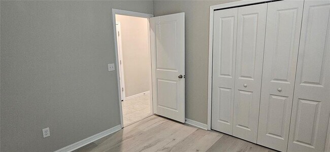 Building Photo - 13475 Crest Lake Dr