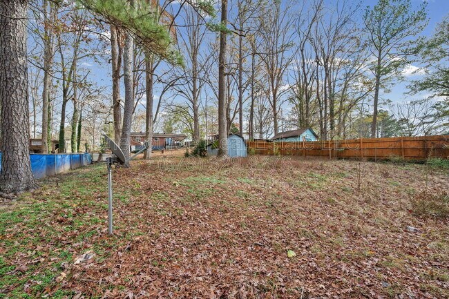 Building Photo - 4488 Richard Rd