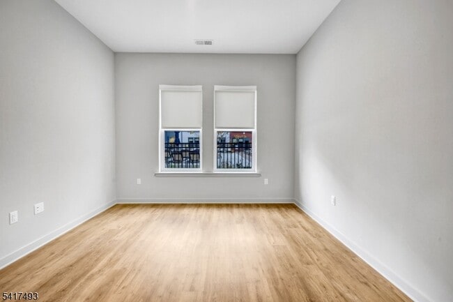 Building Photo - 51 Okner Pkwy