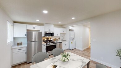 Building Photo - Herradura Villas-1023 (A&B)