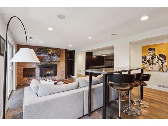 Building Photo - 6540 Navaho Trail