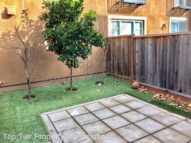Building Photo - 3 br, 3 bath House - 4924 Ivyleaf Springs ...