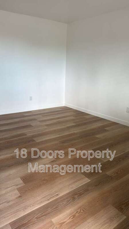 Building Photo - 4353 1/2-4349-52 College Ave