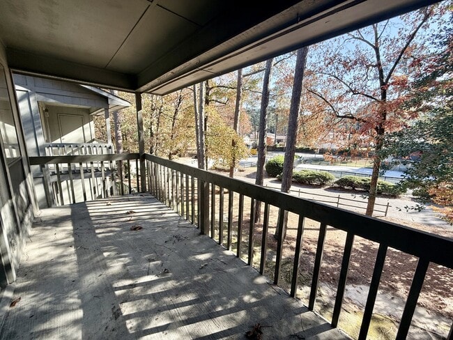 Building Photo - 1808 Tryon Dr