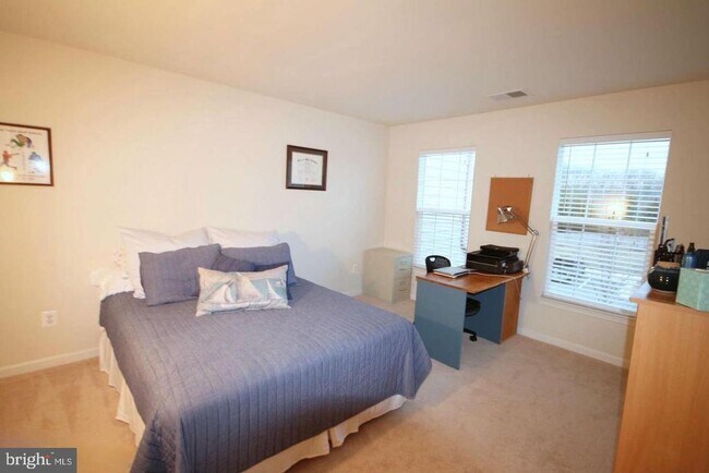 Building Photo - 43154 Baltusrol Terrace