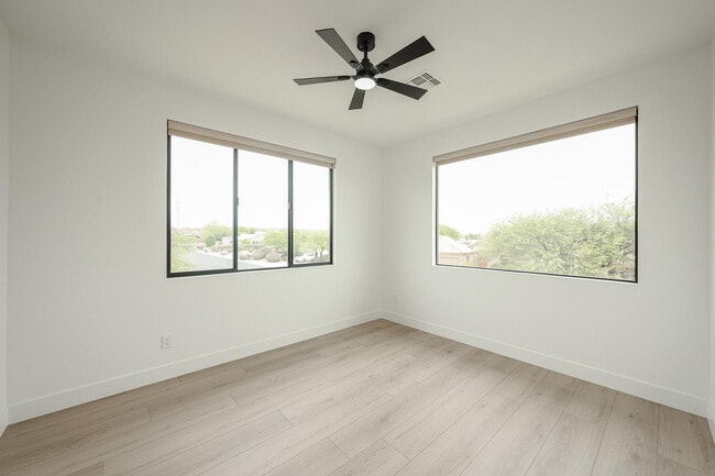 Building Photo - 15006 N Ivory Dr