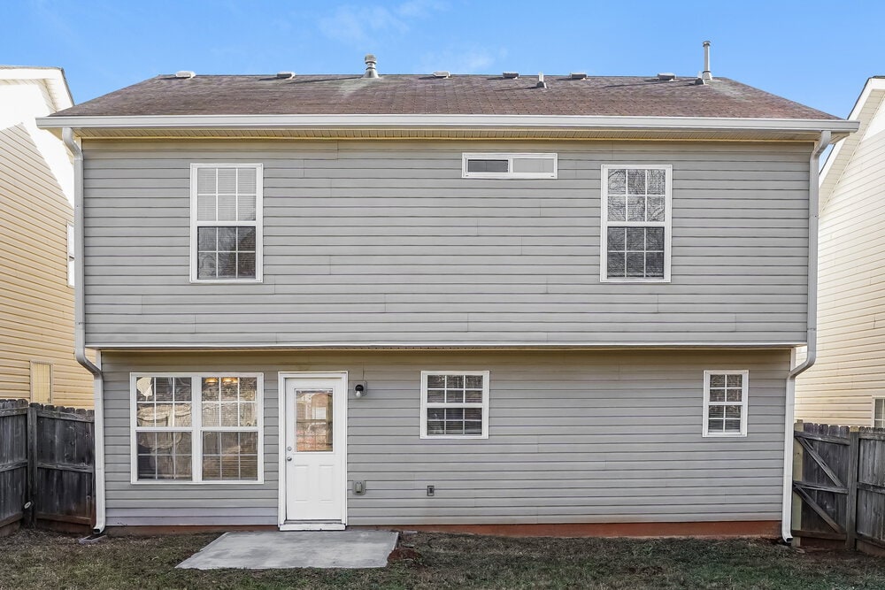 Building Photo - 4025 Mission Way