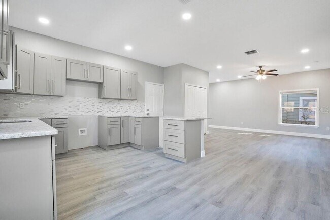 Building Photo - 910 Willie Mays Pkwy