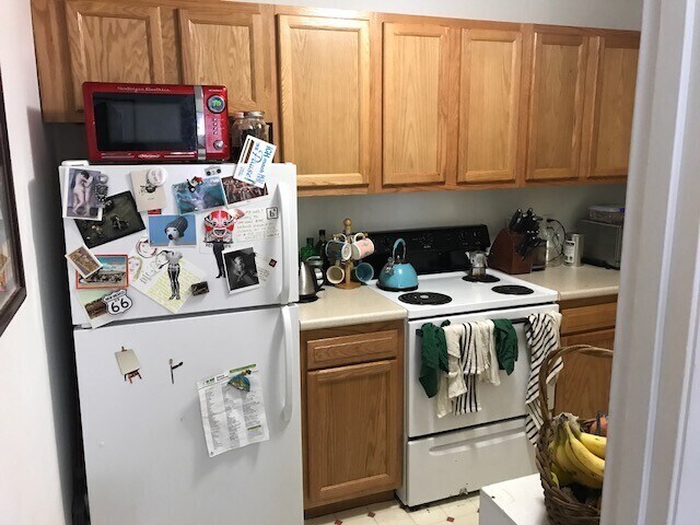 Building Photo - 312 Tappan St