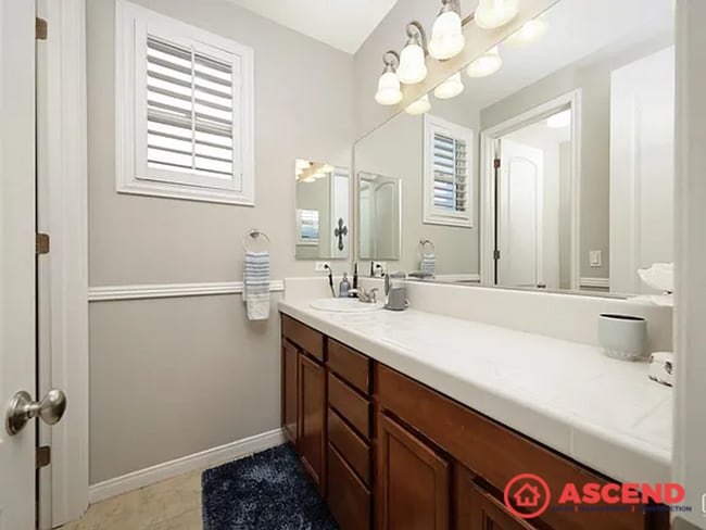 Building Photo - 3 Bedroom Home In Stockdale Ranch Area!