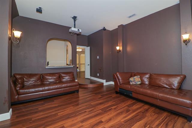 Building Photo - 8505 Revenue Way