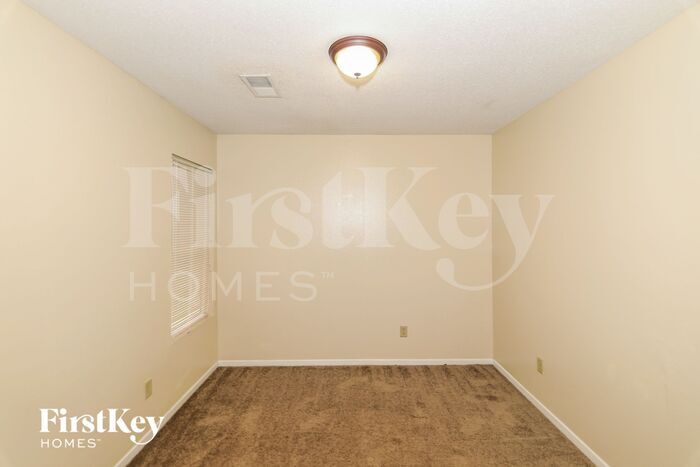 Building Photo - 4100 Hampton Manor Cove