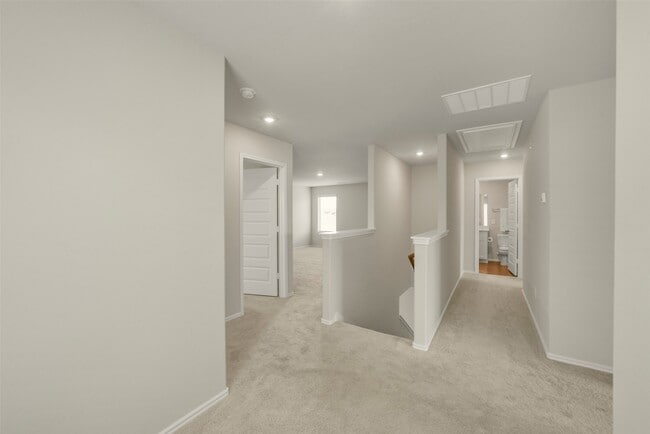 Building Photo - 21610 Desert Lilly Rd