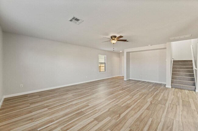 Building Photo - 2009 Perkins Pl