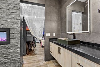 Building Photo - 321 Rio de Jazmin Cir