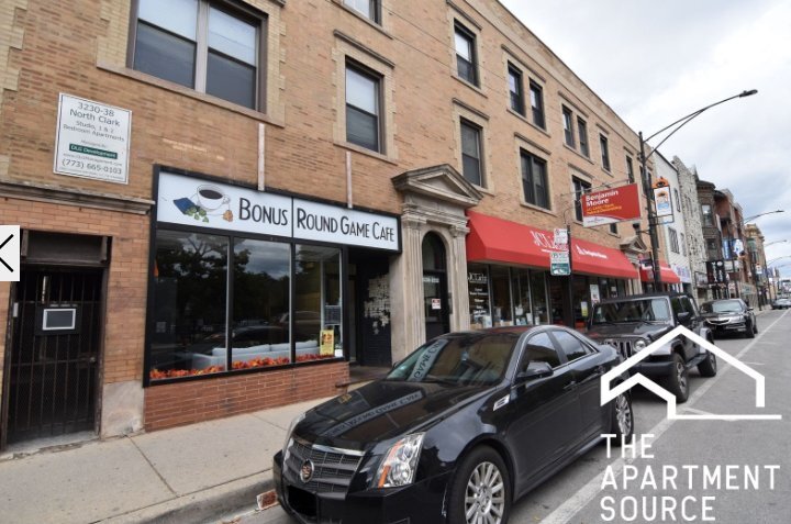 Building Photo - 3234 N Clark St