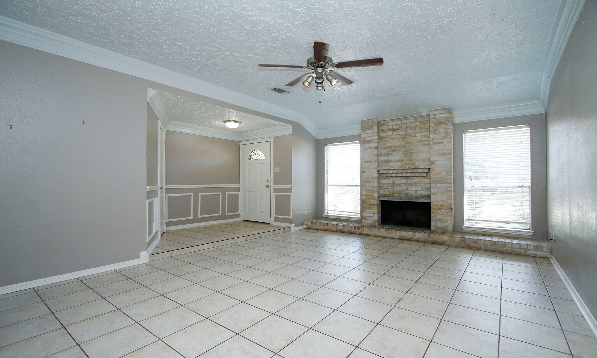 Building Photo - 21306 Park Run Drive