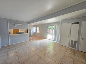 Building Photo - 709 Adeline Pl