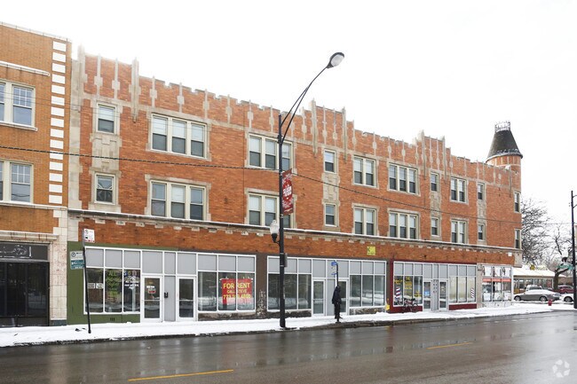 Primary Photo - 7901-7909 S Phillips Ave