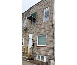 Building Photo - 3718 E Lombard St