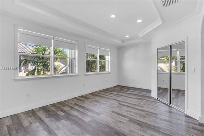 Building Photo - 5505 NW 112th Path