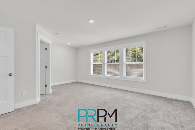 Building Photo - 64 Meteora Way