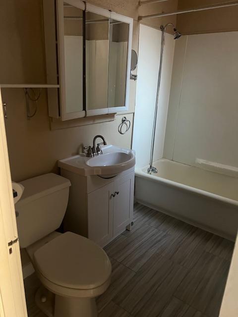 Building Photo - 1 bedroom in Chicago IL 60657