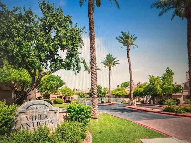 Building Photo - 5950 N 78th St