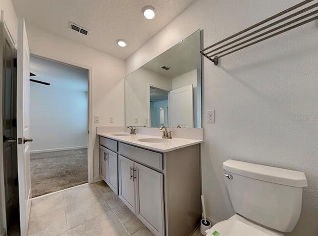 Building Photo - 9735 Petition Wy