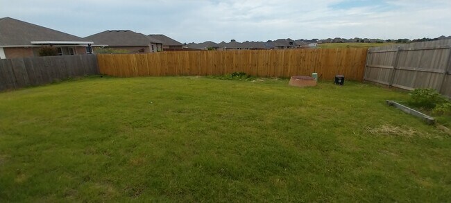Building Photo - 18108 Sunny Stone Ct