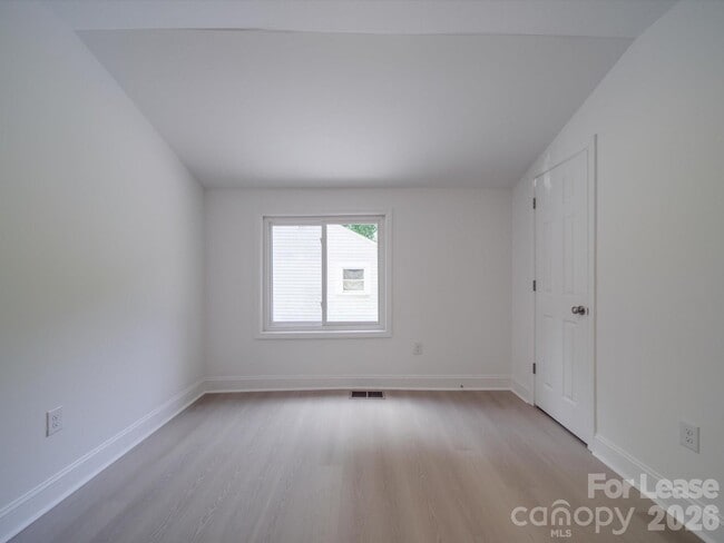 Building Photo - 1012 Wood St