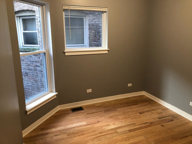 2nd Bedroom - 5521 S Dorchester Ave