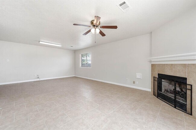 Building Photo - 16103 Purpleridge Ct