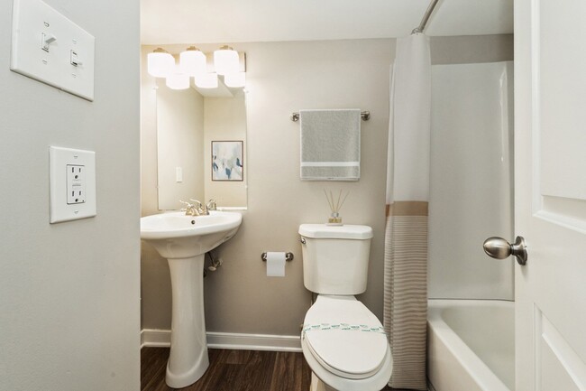 Floorplan - Hyde Park Townhomes