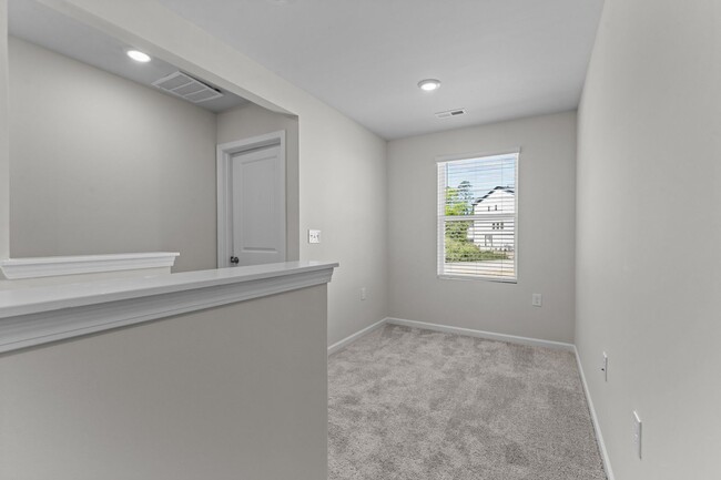 Building Photo - New Construction 3 Bed 2.5 Bath Inside The...