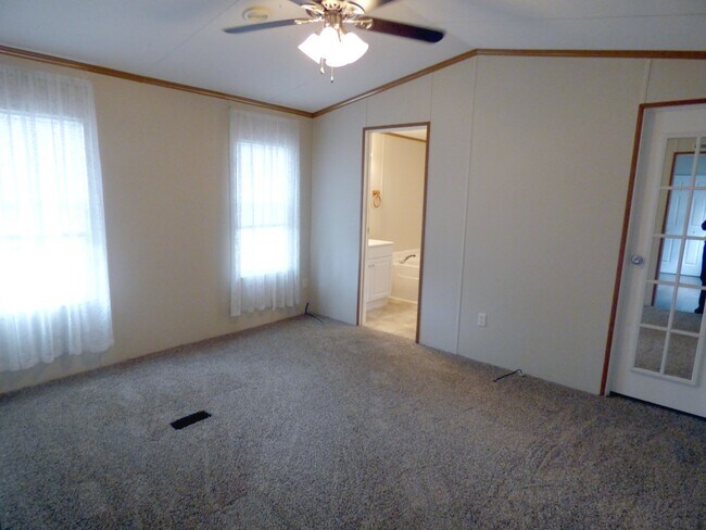 Building Photo - 404 Loggerhead Ct