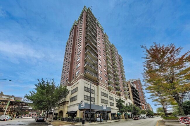 Building Photo - 5 E 14th Pl