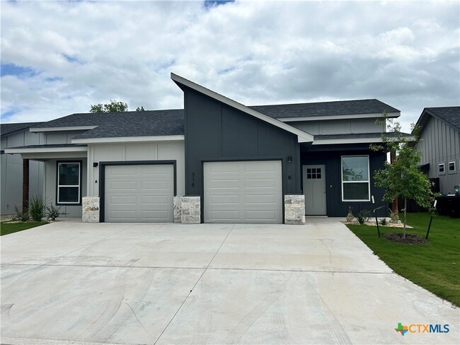 Primary Photo - 315 Riptide Rd