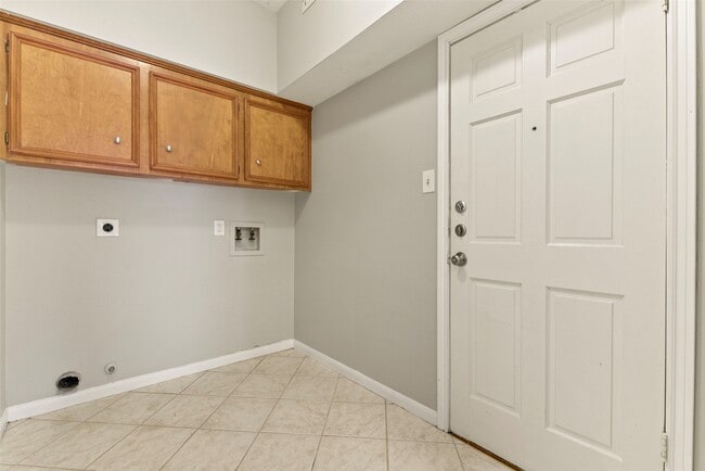 Building Photo - 15014 Lantern Creek Ln